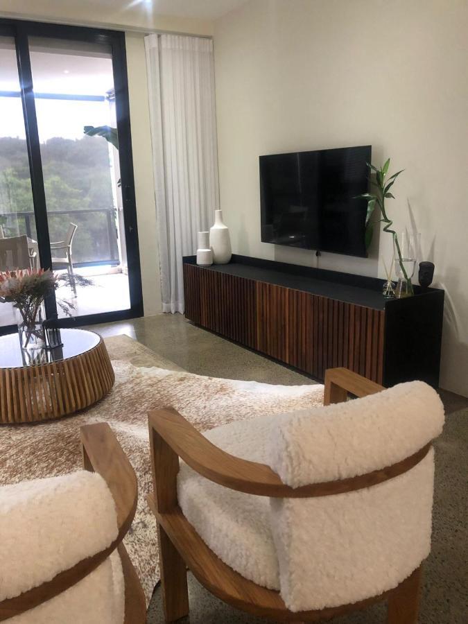 Apartments On The Eighteenth At Prince'S Grant Golf Estate Blythedale Beach Екстер'єр фото